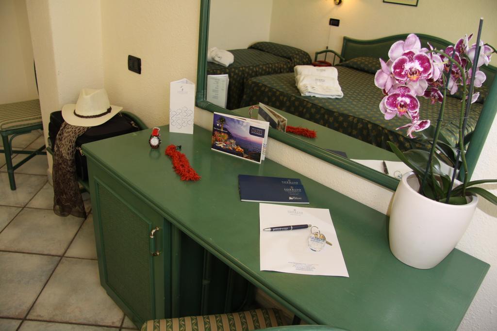 Hotel Sorriso Thermae & 4*